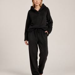 Style with Aura Ruth-Ophelia Black