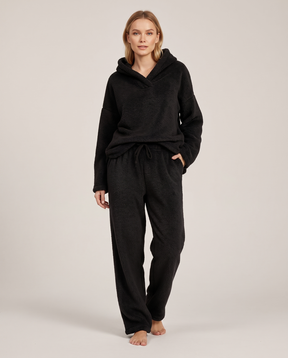 Style with Aura Ruth-Ophelia Black