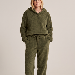 Style with Aura Ruth-Ophelia Green